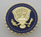 U.S. defense service badge PIN //Presidential service identification badge PIN standard size - Badgecollection