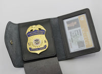 Badge wallet/ID with wrapped gift box Free international shipping - Badgecollection